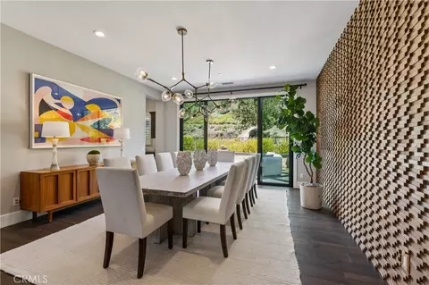 Dining - 127 Lanzon, Irvine, CA 92602 photo 1 of 2
