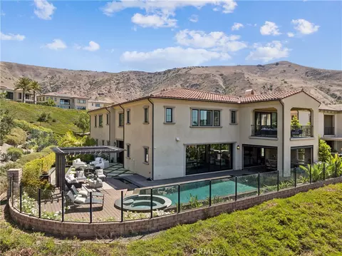 Exterior - 127 Lanzon, Irvine, CA 92602 photo 10 of 12