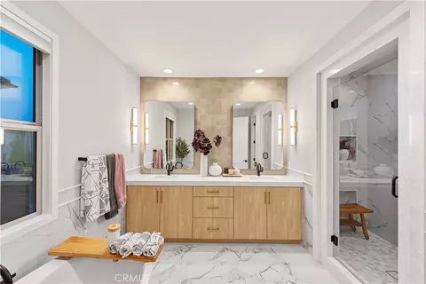 Bath - 179 Somera, Irvine, CA 92602 photo 3 of 8