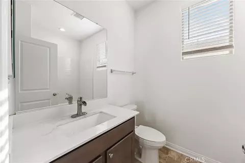 Entry Way - 774 Green Ct, Perris, CA 92571 photo 2 of 3