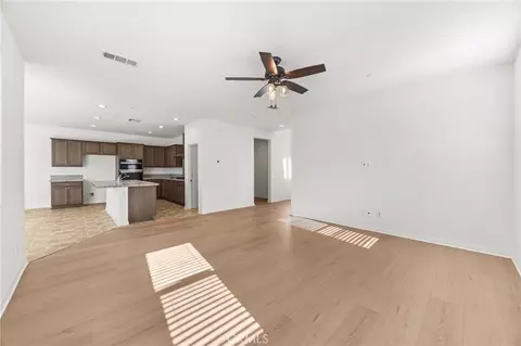 Living - 774 Green Ct, Perris, CA 92571 photo 1 of 7