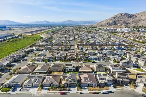 View/Area - 774 Green Ct, Perris, CA 92571 photo 3 of 3