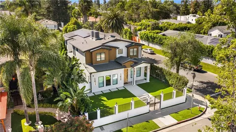 4765 Lemona Ave, Sherman Oaks, CA 91403