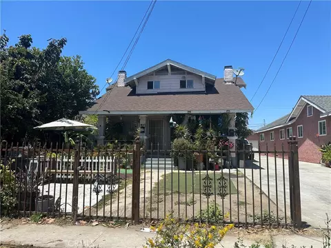 927 W 48th St, Los Angeles, CA 90037