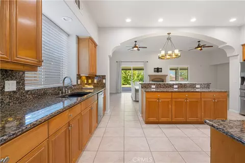 39559 Olite Ct, Indio, CA 92203 photo 12
