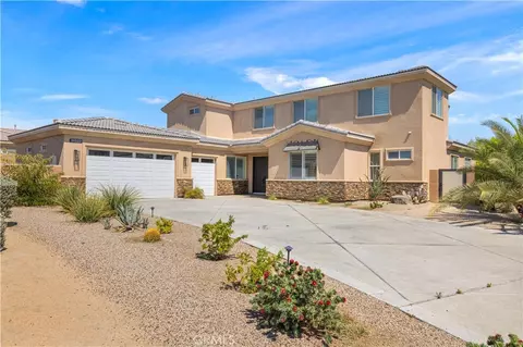 39559 Olite Ct, Indio, CA 92203 photo 2