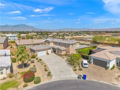 39559 Olite Ct, Indio, CA 92203 photo 4