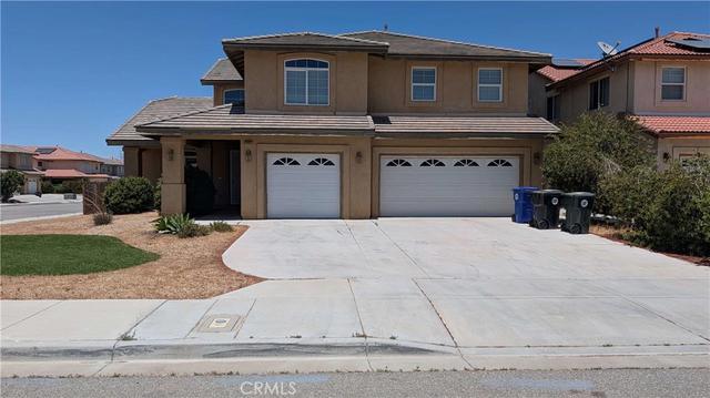 12422 Cricket Ln, Victorville, CA 92392