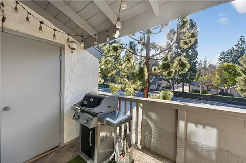 Exterior - 1627 Brea Blvd, Fullerton, CA 92835 photo 5 of 7