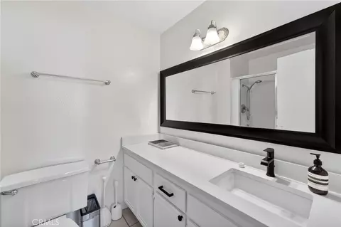 Bath - 1627 Brea Blvd, Fullerton, CA 92835 photo 3 of 4