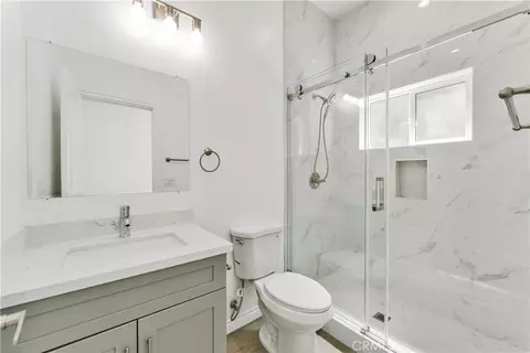 Bath - 656 E I, Ontario, CA 91764 photo 4 of 5
