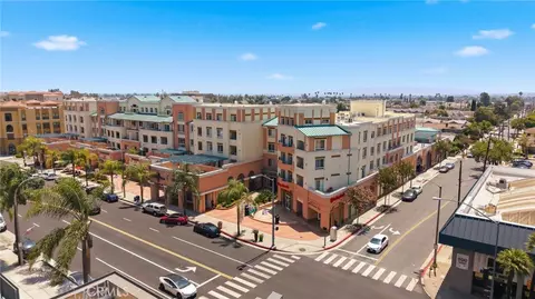 580 W Main St #302, Alhambra, CA 91801