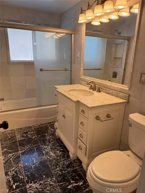 Bath - 167 Masters, Riverside, CA 92507 photo 2 of 3