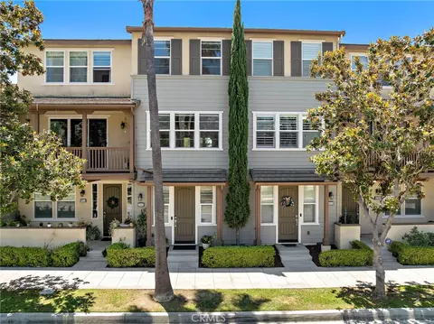 806 E Prommenade, Azusa, CA 91702