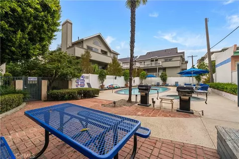 985 E California, Pasadena, CA 91106 photo 32