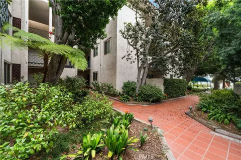 985 E California, Pasadena, CA 91106 photo 6