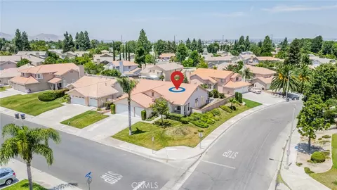 View/Area - 2089 E Duron St, Colton, CA 92324 photo 2 of 4