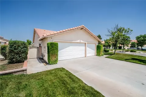 Exterior - 2089 E Duron St, Colton, CA 92324 photo 5 of 5