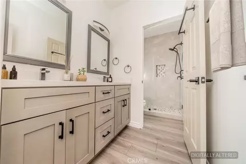 Bath - 2089 E Duron St, Colton, CA 92324 photo 5 of 7