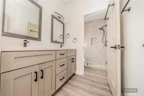 Bath - 2089 E Duron St, Colton, CA 92324 photo 6 of 7