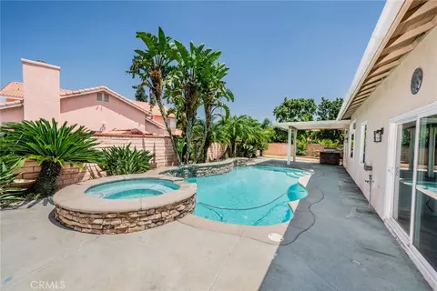 Exterior - 2089 E Duron St, Colton, CA 92324 photo 2 of 5