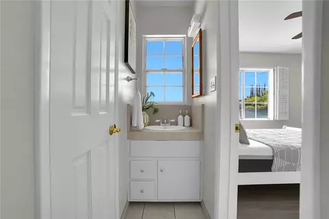 Bath - 151 E Wistaria, Arcadia, CA 91006 photo 2 of 3