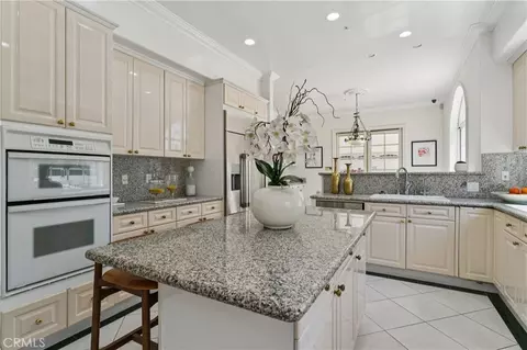 Kitchen - 515 W Le Roy, Arcadia, CA 91007 photo 2 of 2