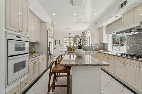 Kitchen - 515 W Le Roy, Arcadia, CA 91007 photo 1 of 2