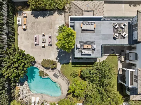 View/Area - 515 W Le Roy, Arcadia, CA 91007 photo 3 of 4