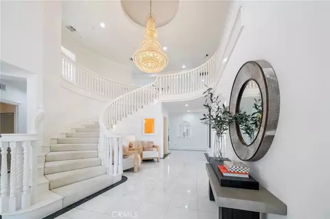 Entry Way - 515 W Le Roy, Arcadia, CA 91007 photo 1 of 2