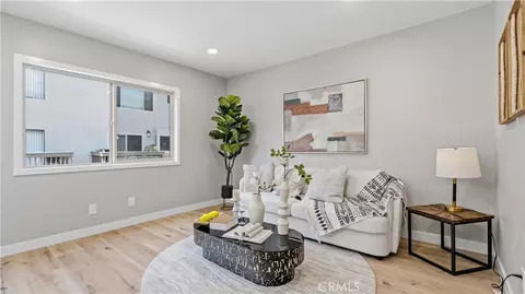 Living - 7 Sunup, Irvine, CA 92603 photo 1 of 1