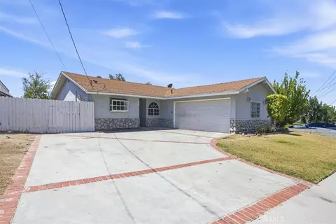 28234 Enderly St, Canyon Country, CA 91351