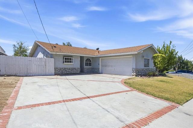 28234 Enderly St, Canyon Country, CA 91351