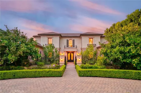 Exterior - 355 W Palm Dr, Arcadia, CA 91007 photo 2 of 4