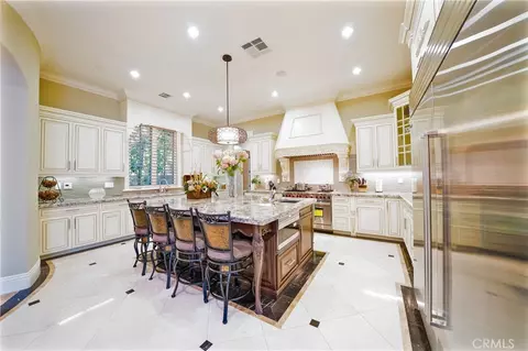 Kitchen - 355 W Palm Dr, Arcadia, CA 91007 photo 4 of 4