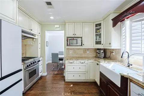 Kitchen - 313 E 11th, Azusa, CA 91702 photo 3 of 5