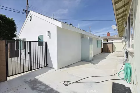 Exterior - 313 E 11th, Azusa, CA 91702 photo 3 of 9