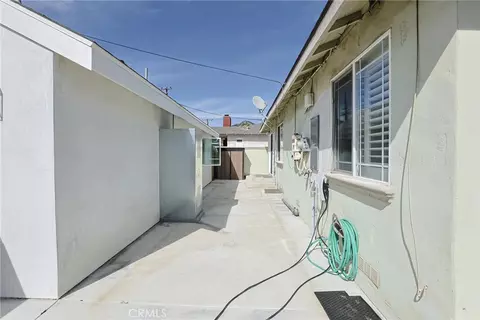 Exterior - 313 E 11th, Azusa, CA 91702 photo 8 of 9