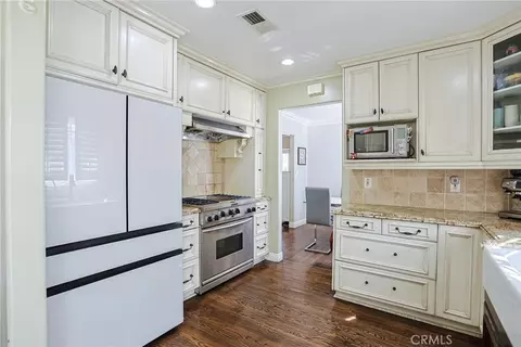 Kitchen - 313 E 11th, Azusa, CA 91702 photo 1 of 5