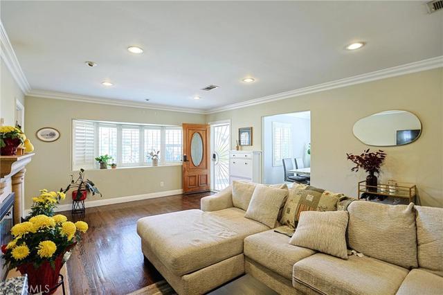 313 E 11th, Azusa, CA 91702