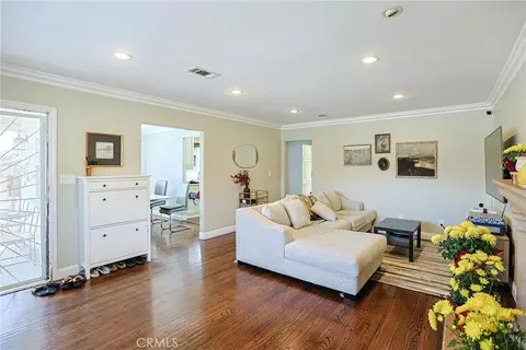 Living - 313 E 11th, Azusa, CA 91702 photo 2 of 4