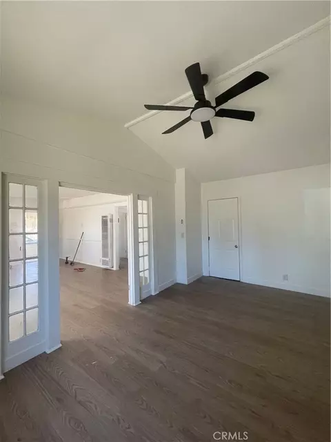 Living - 44627 Beech Ave, Lancaster, CA 93534 photo 2 of 2