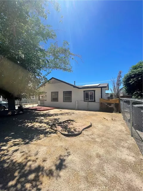 Exterior - 44627 Beech Ave, Lancaster, CA 93534 photo 1 of 5