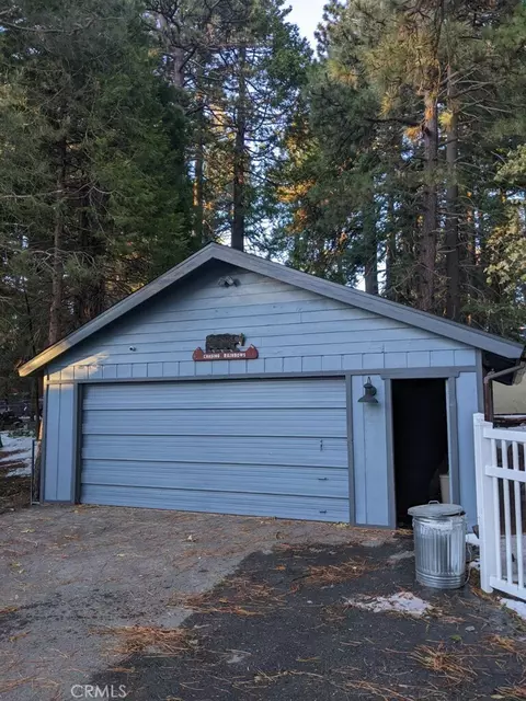 31434 Circle View Dr, Running Springs, CA 92382 photo 10