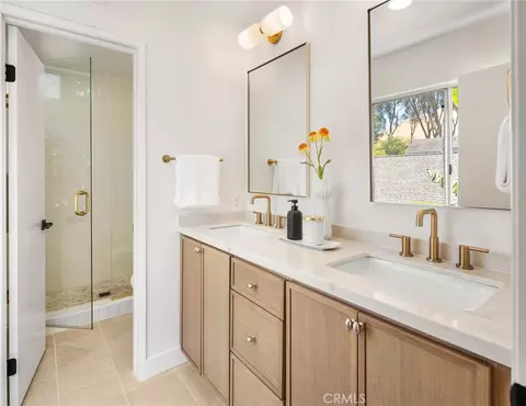 Bath - 1773 Corte Ventana, Oceanside, CA 92056 photo 2 of 5