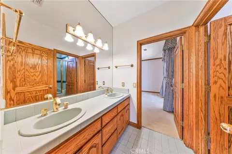 Bath - 625 Estrella Ave, Arcadia, CA 91007 photo 8 of 9