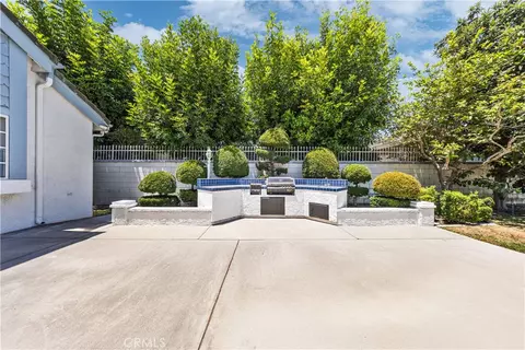 Exterior - 625 Estrella Ave, Arcadia, CA 91007 photo 7 of 8