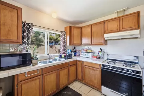 456 Ulysses St, Los Angeles, CA 90065