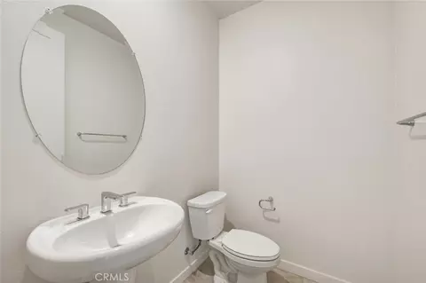 Bath - 2532 E Harper, Ontario, CA 91762 photo 2 of 5