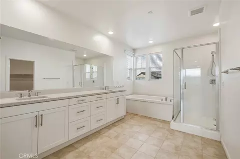 Bath - 2532 E Harper, Ontario, CA 91762 photo 3 of 5